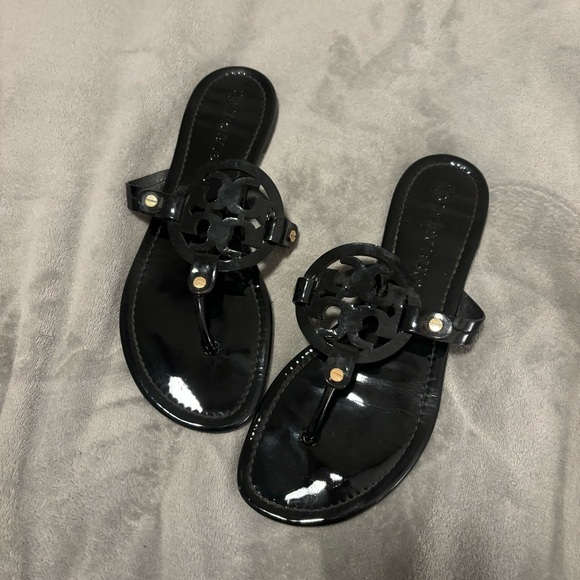 Miller Patent Sandal - Picture 8 of 10